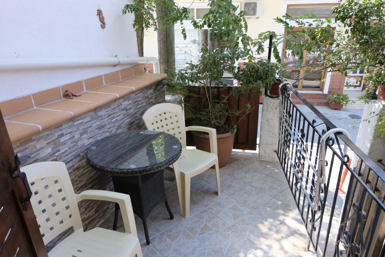 Taxiarchis Apartments Skiathos-Stadt Exterior foto