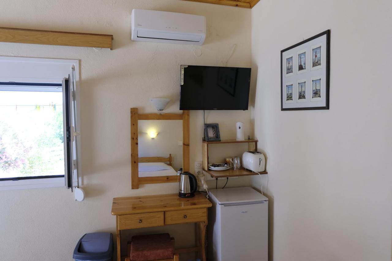 Taxiarchis Apartments Skiathos-Stadt Exterior foto