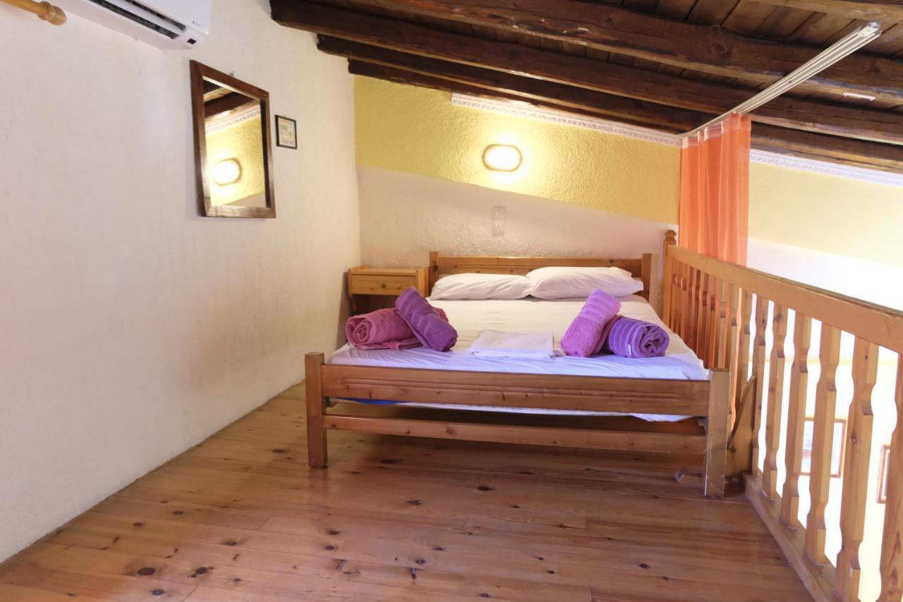Taxiarchis Apartments Skiathos-Stadt Exterior foto