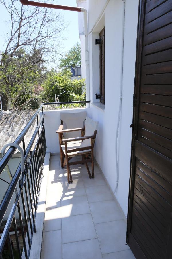 Taxiarchis Apartments Skiathos-Stadt Zimmer foto