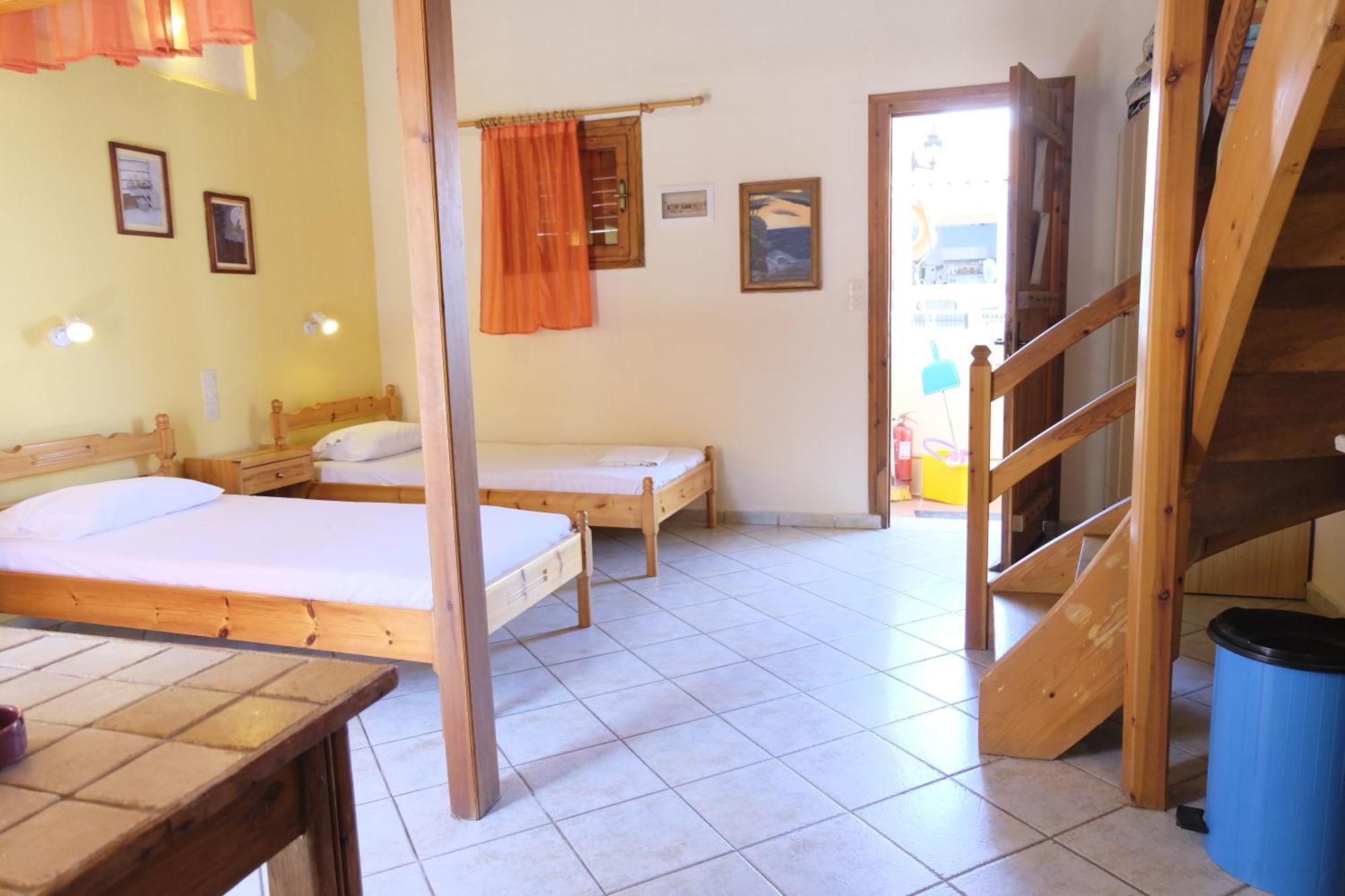 Taxiarchis Apartments Skiathos-Stadt Zimmer foto